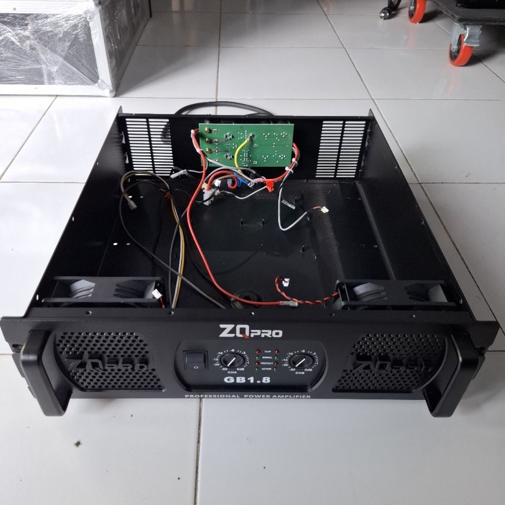 Promo Obral Box Power Amplifier BU Body 3U 2 CH Klas GB komplit Accesoris