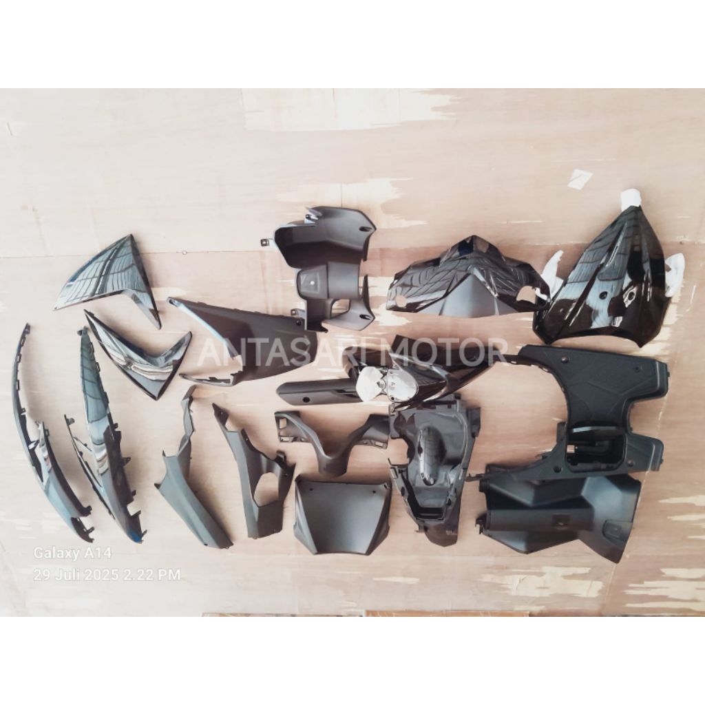 FULL BODY BODI SET KOMPLIT KASAR HALUS VARIO 110 FI HITAM VARIO CW COVER BODY BODI SET KOMPLIT KASAR