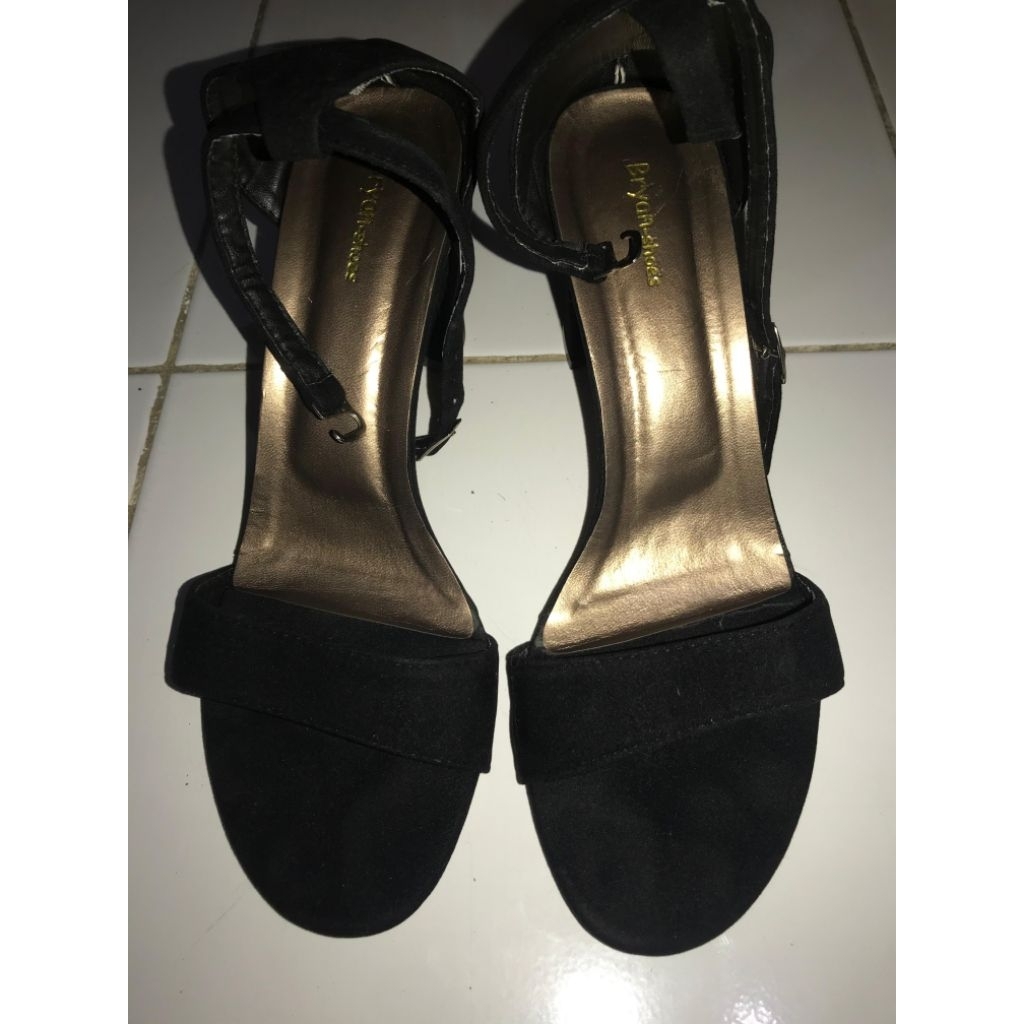 heels Bryan shoes black suede size 42 second