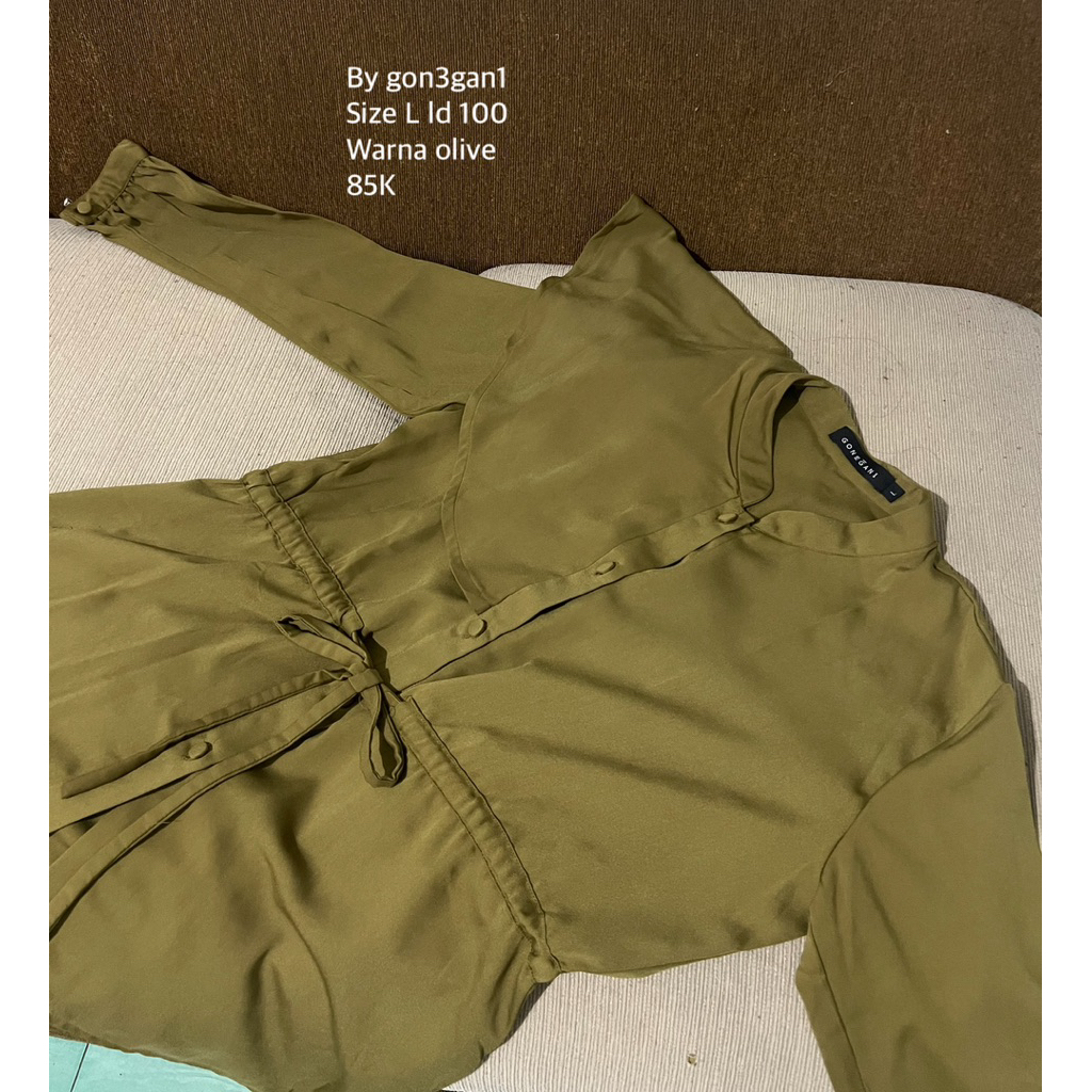 PRELOVED ATASAN BLOUSE BY GONEGANI