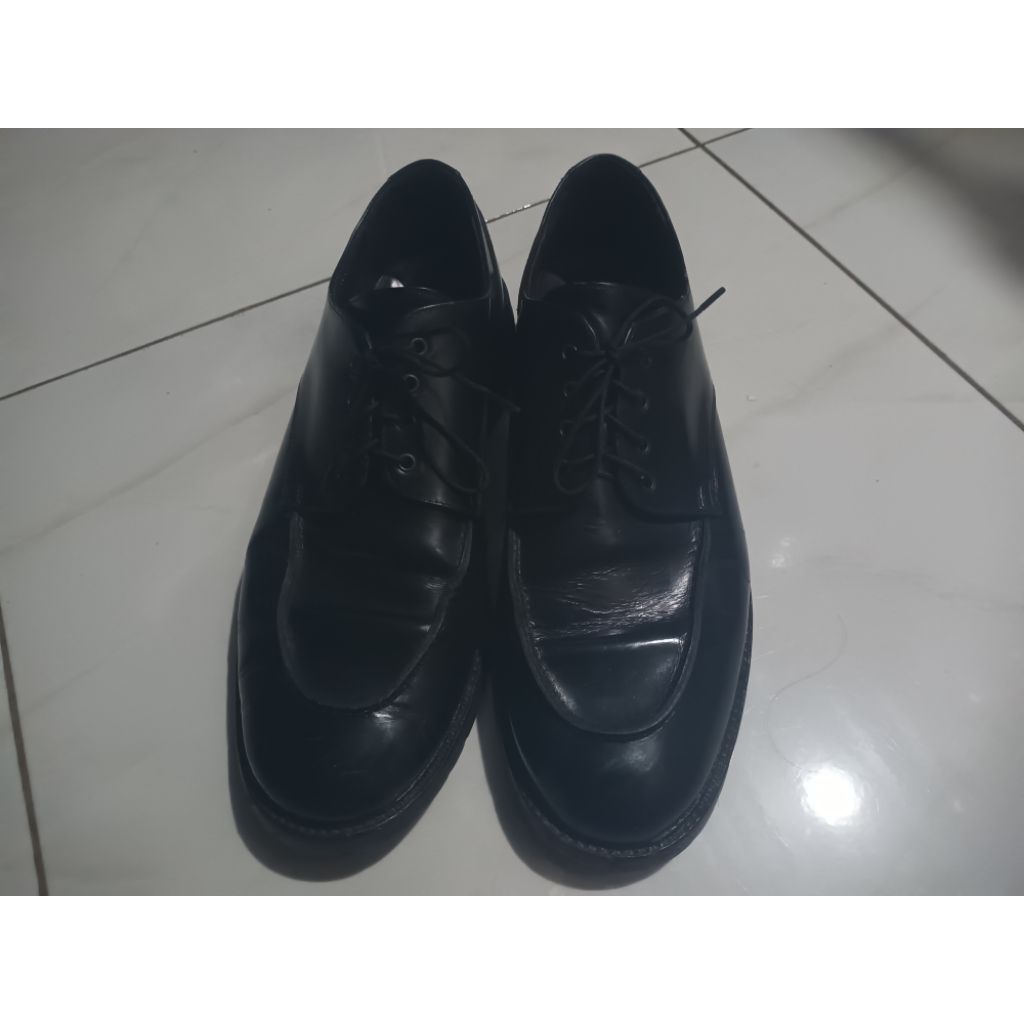 Sepatu Second Pantofel Adam Derrick size 44 insol 28 Made in italy.