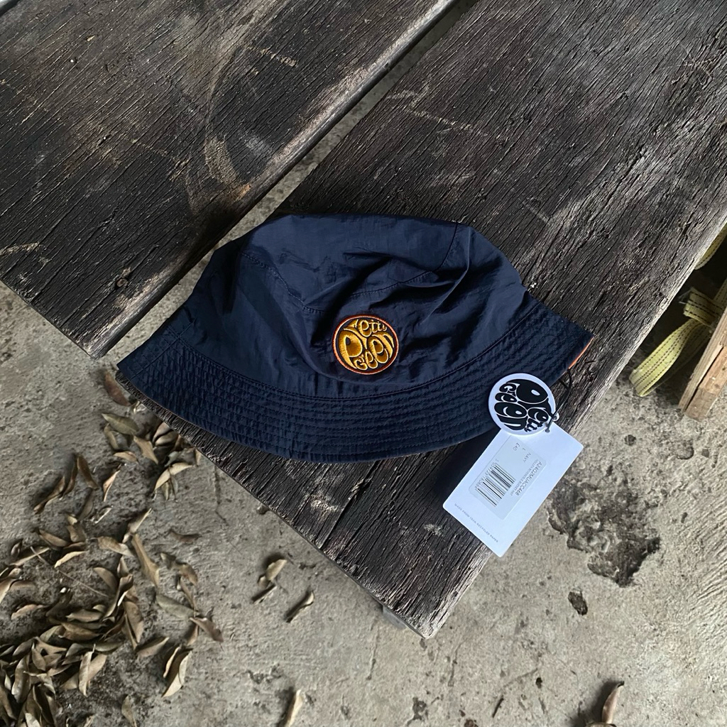 Bucket Hat Prety Green Reversible (BNWT/BARU)