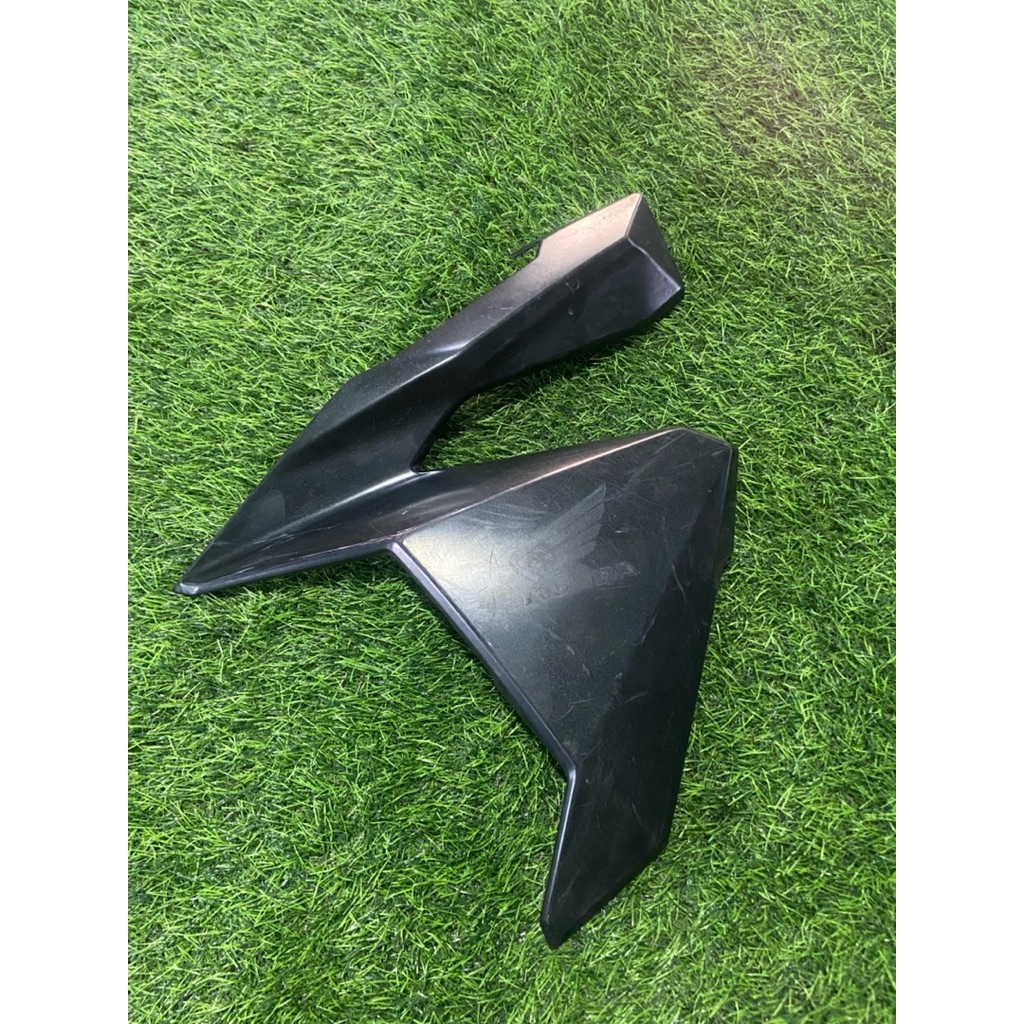 ORIGINAL COPOTAN COVER SAYAP DEPAN BAGIAN KIRI MOTOR HONDA VARIO 125 VARIO 150 ORIGINAL