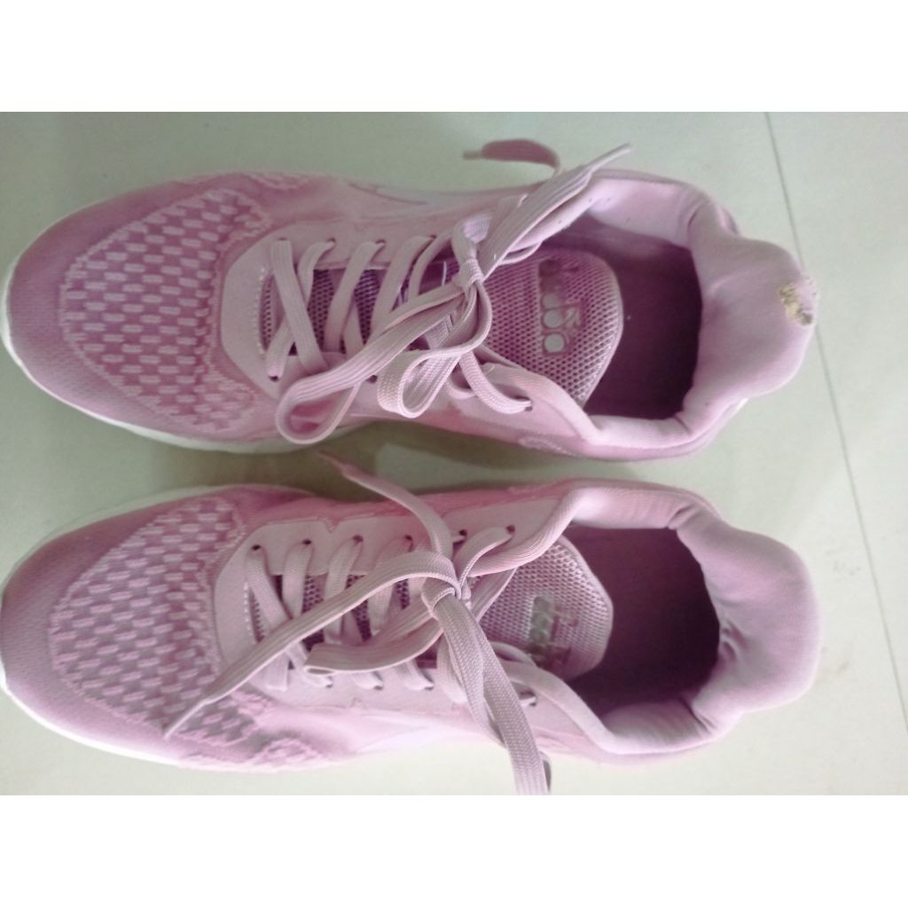 running shoes woman diadora