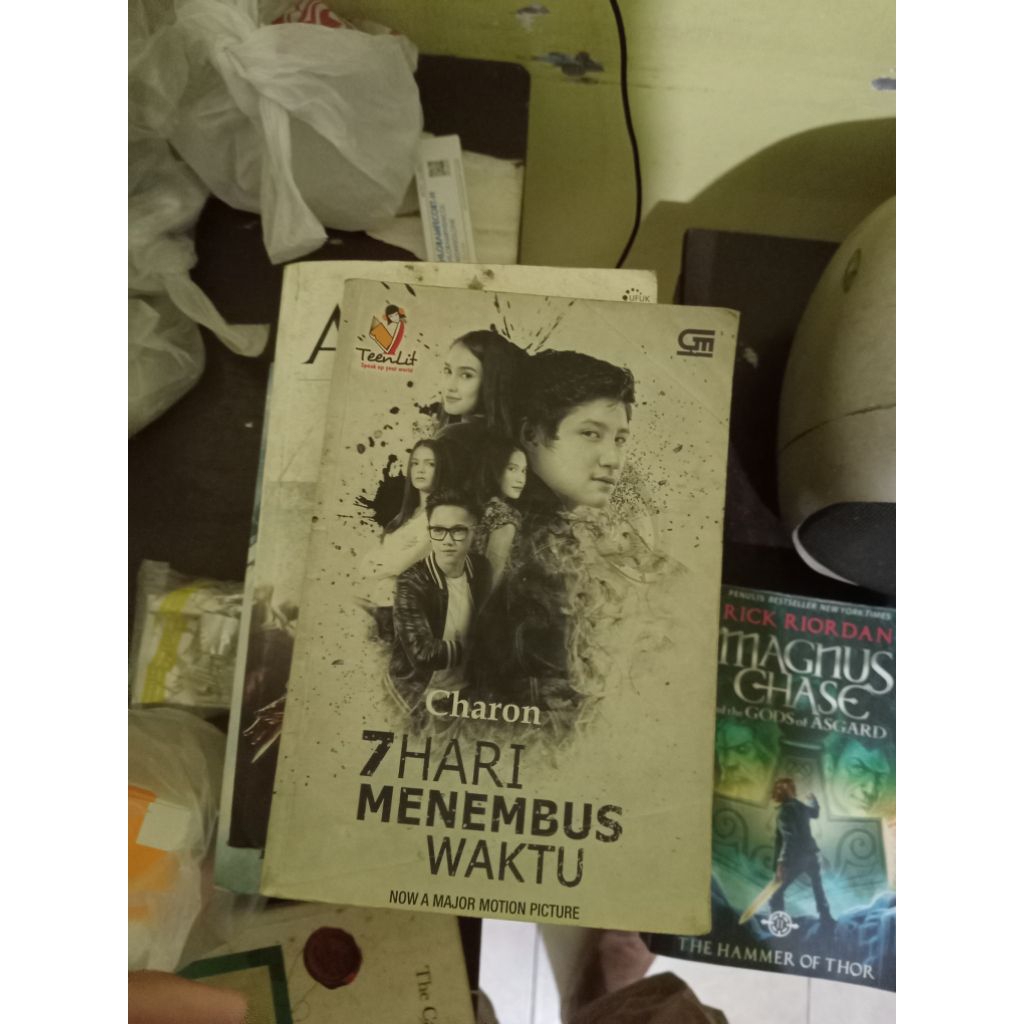 7 hari menembus waktu