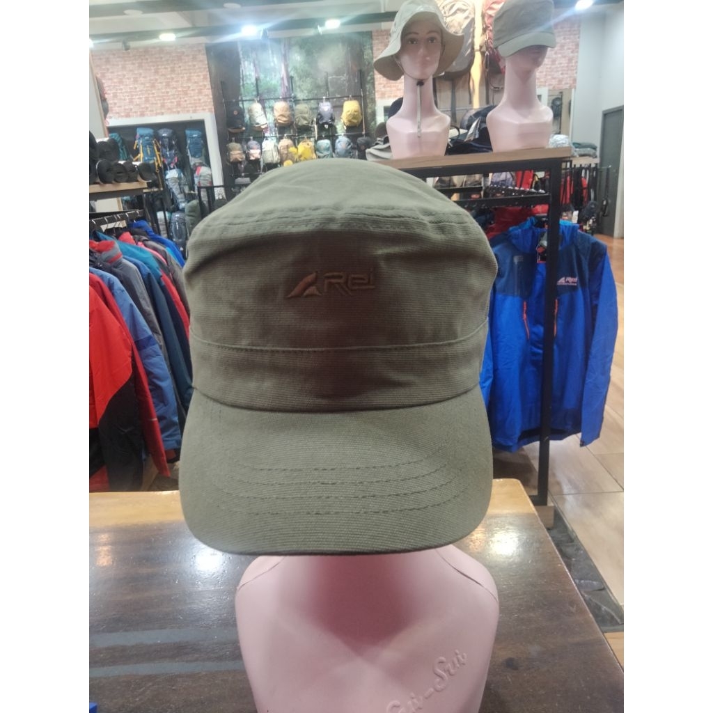 Topi Arei Komando Barrack