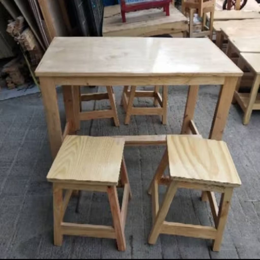 1 set kursi & Meja makan kayu meja cafe mentah kayu mahoni