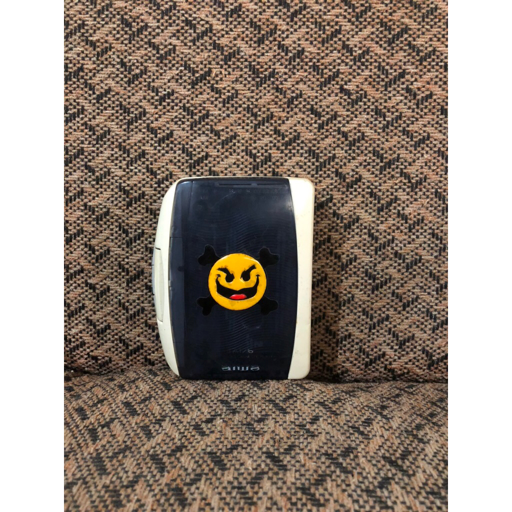 walkman Aiwa model HA - TA176