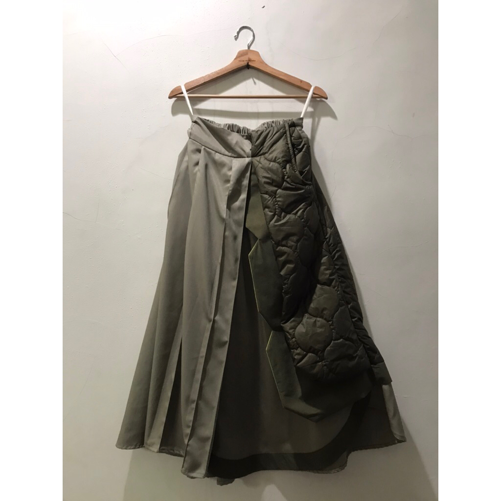 OLINE WORKROBE - RIBKA SIDED APRON SKIRT IN OLIVE