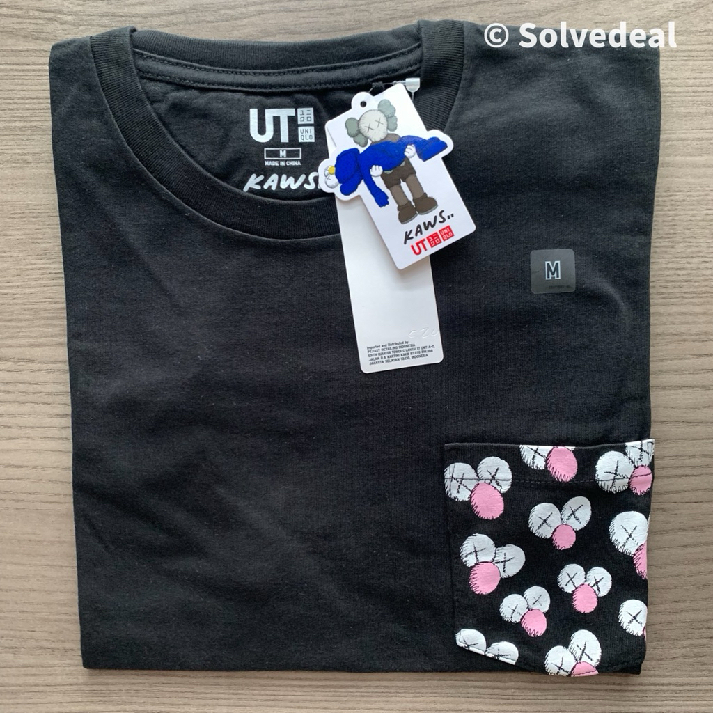 Kaos Uniqlo Kaws BFF Pocket Hitam