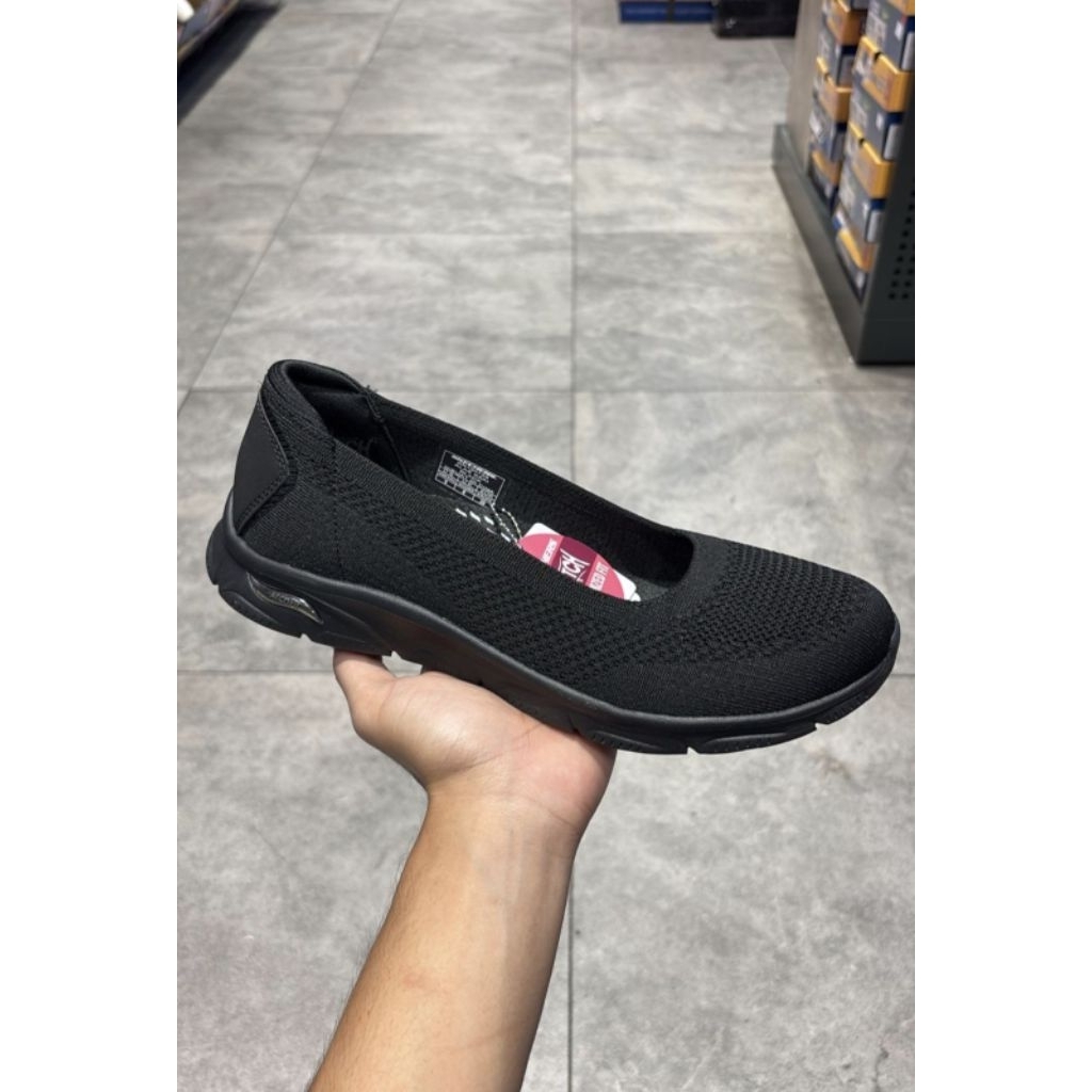 Skechers women snekers SALE