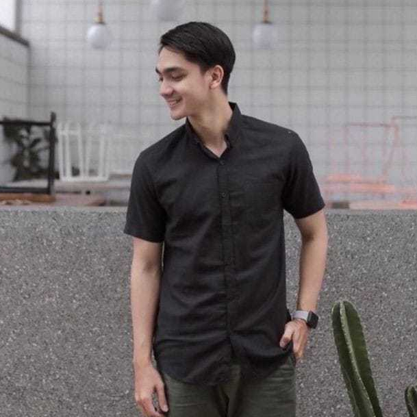 Kemeja Pria Boyi Top Mens Lengan Pendek kasual polos formal kerja