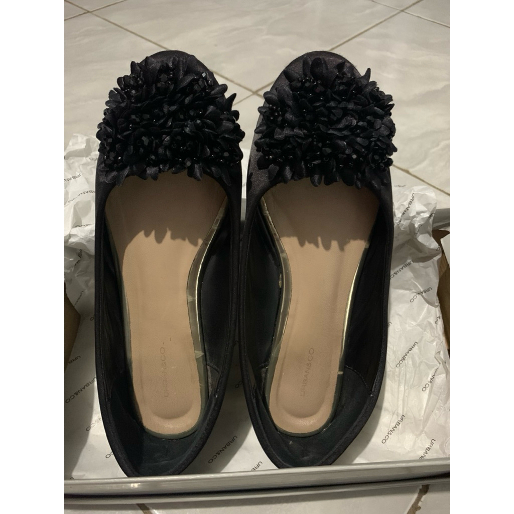 flatshoes wester black urban & co size 35