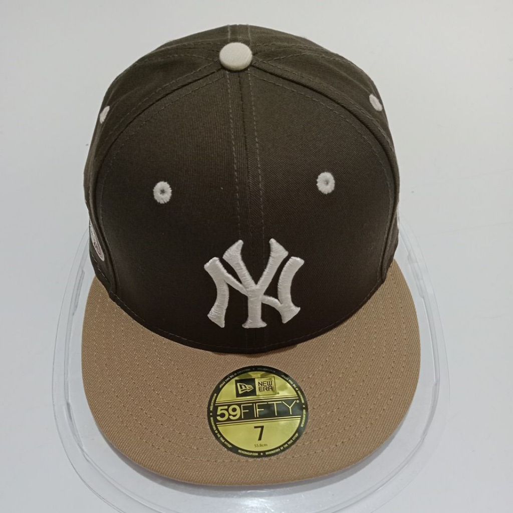 New Era Cap Fitted New York Yankees 59 Fifty Ice Latte
