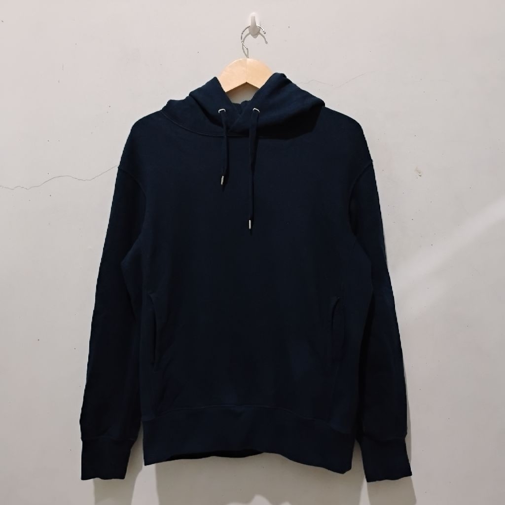 hoodie UNi U undercover warna Navy jeans Size M ORi A108