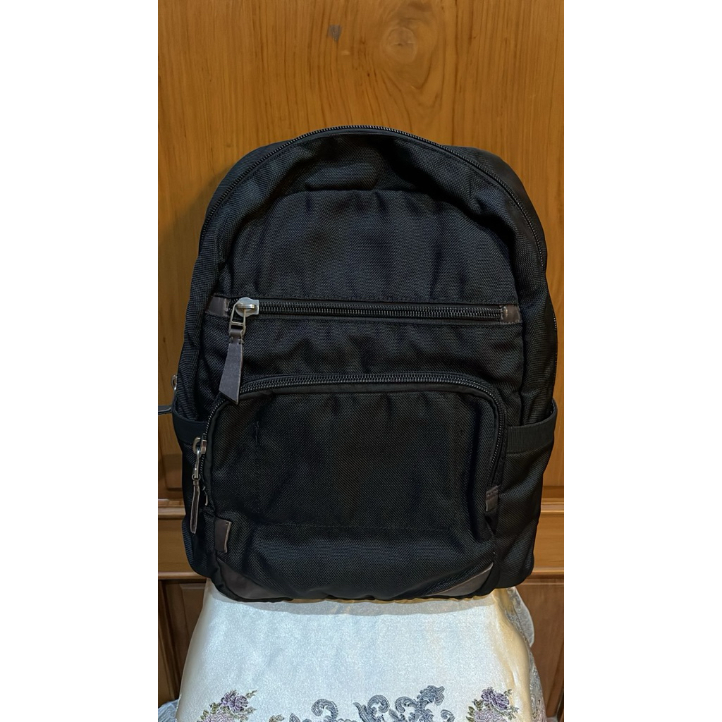 FOSSIL Tas Ransel Unisex (Used)