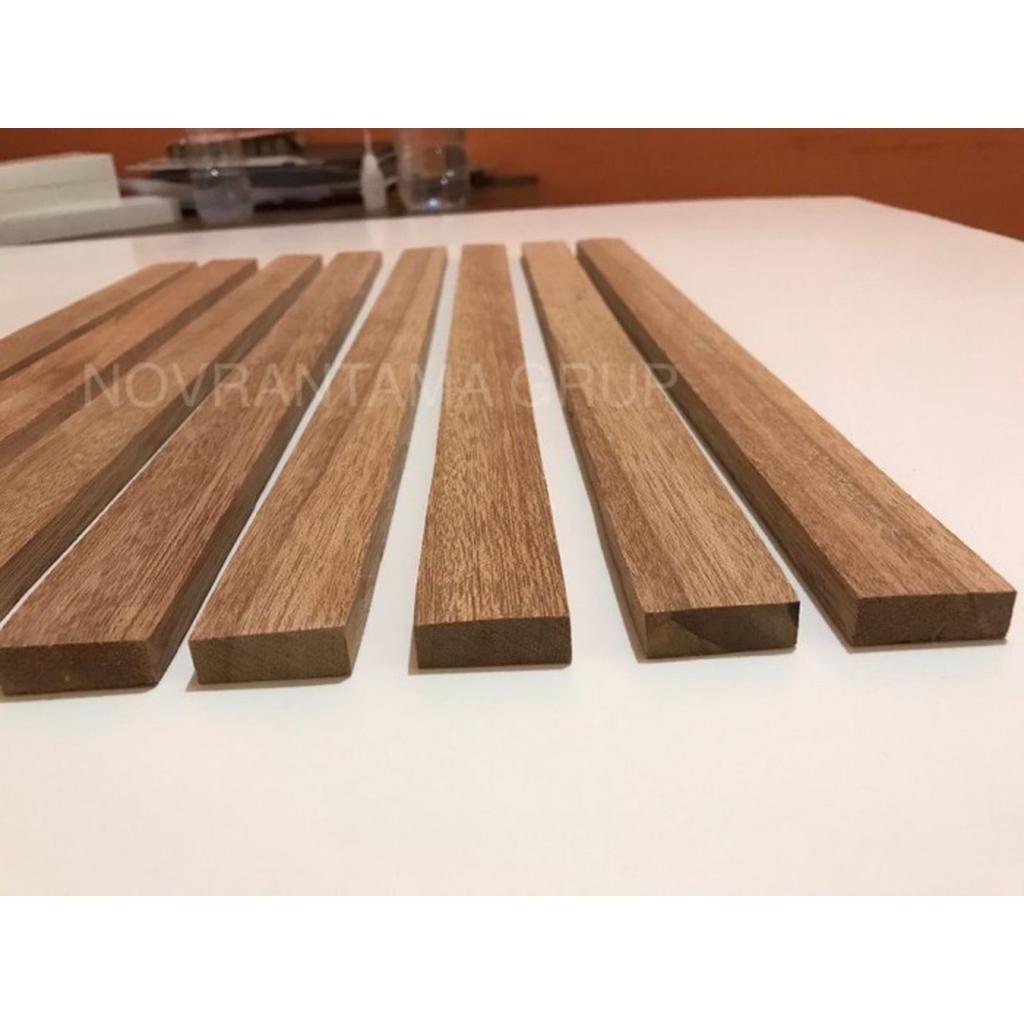 Kayu meranti 3x20x400cm , Papan kayu meranti