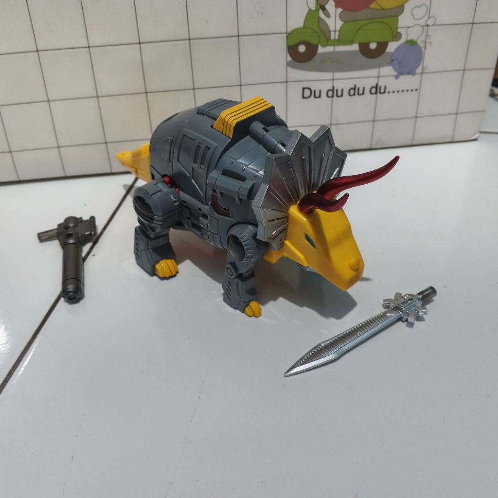Dinobot Slug mft versi G1