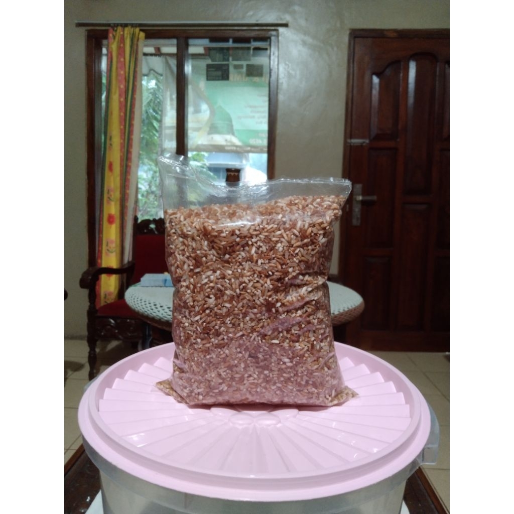 Beras Merah 1 kg