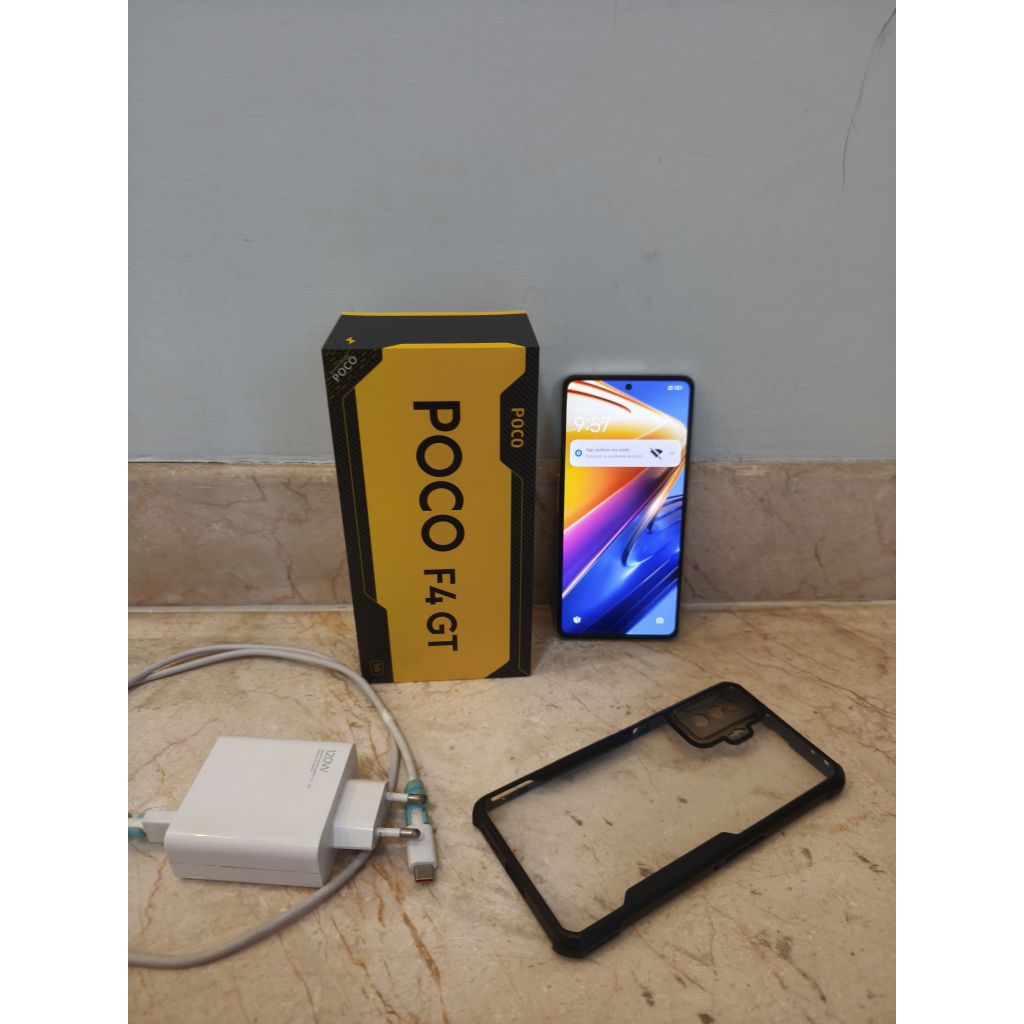 Gaming Xiaomi Poco F4 GT 12/256GB Second Fullset Original Smartphone Minus Tipis Snapdragon 8gen1
