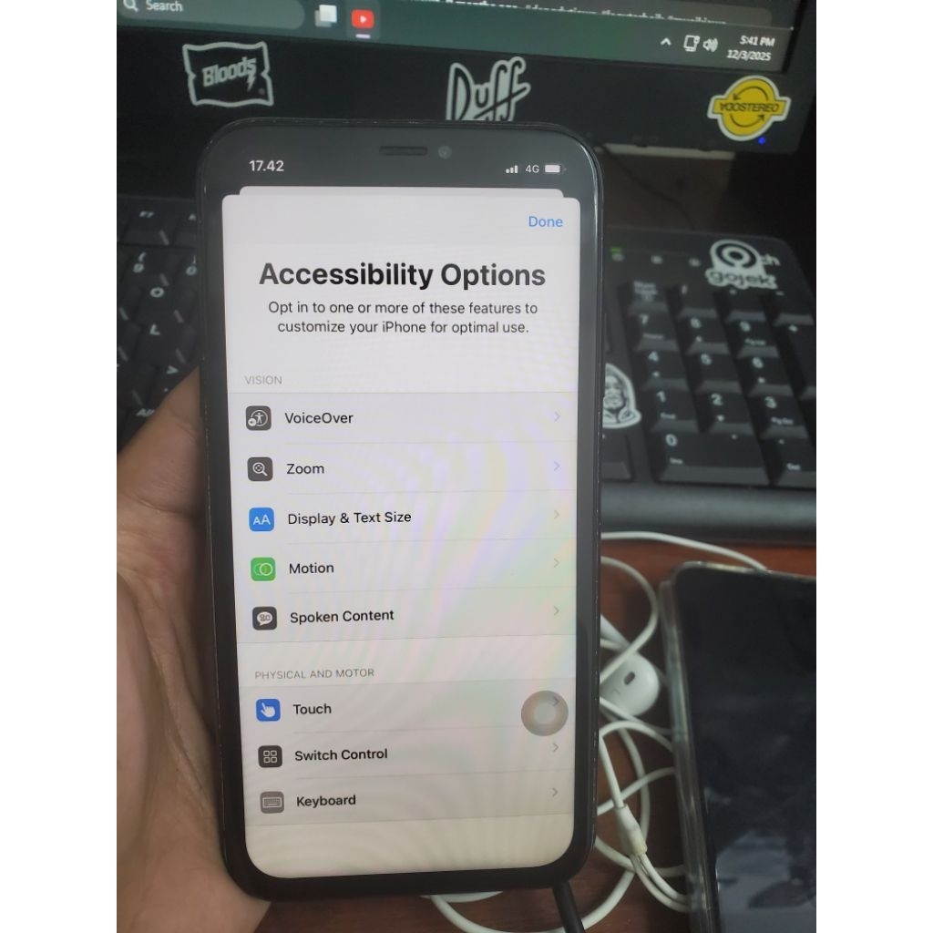 LCD copotan iPhone XR