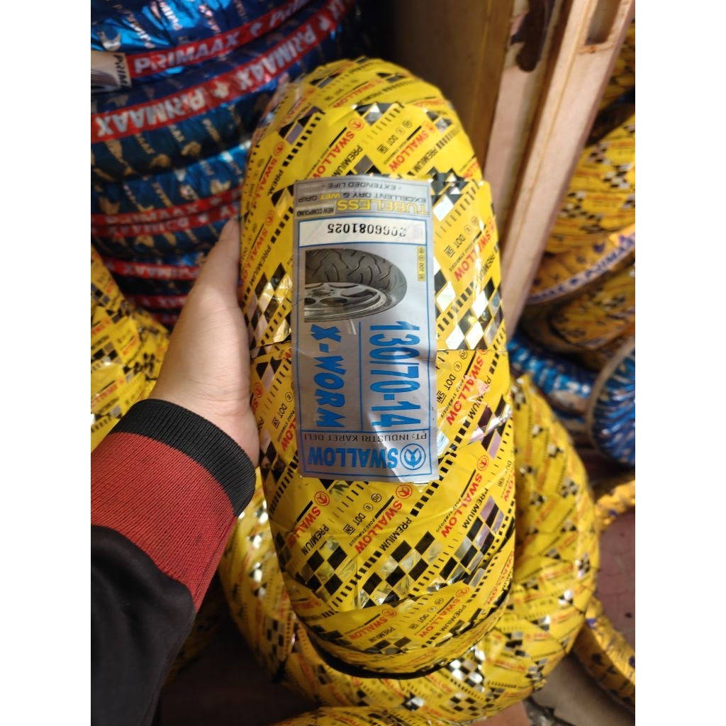 ban luar swallow tubeless 130/70-14 xworm