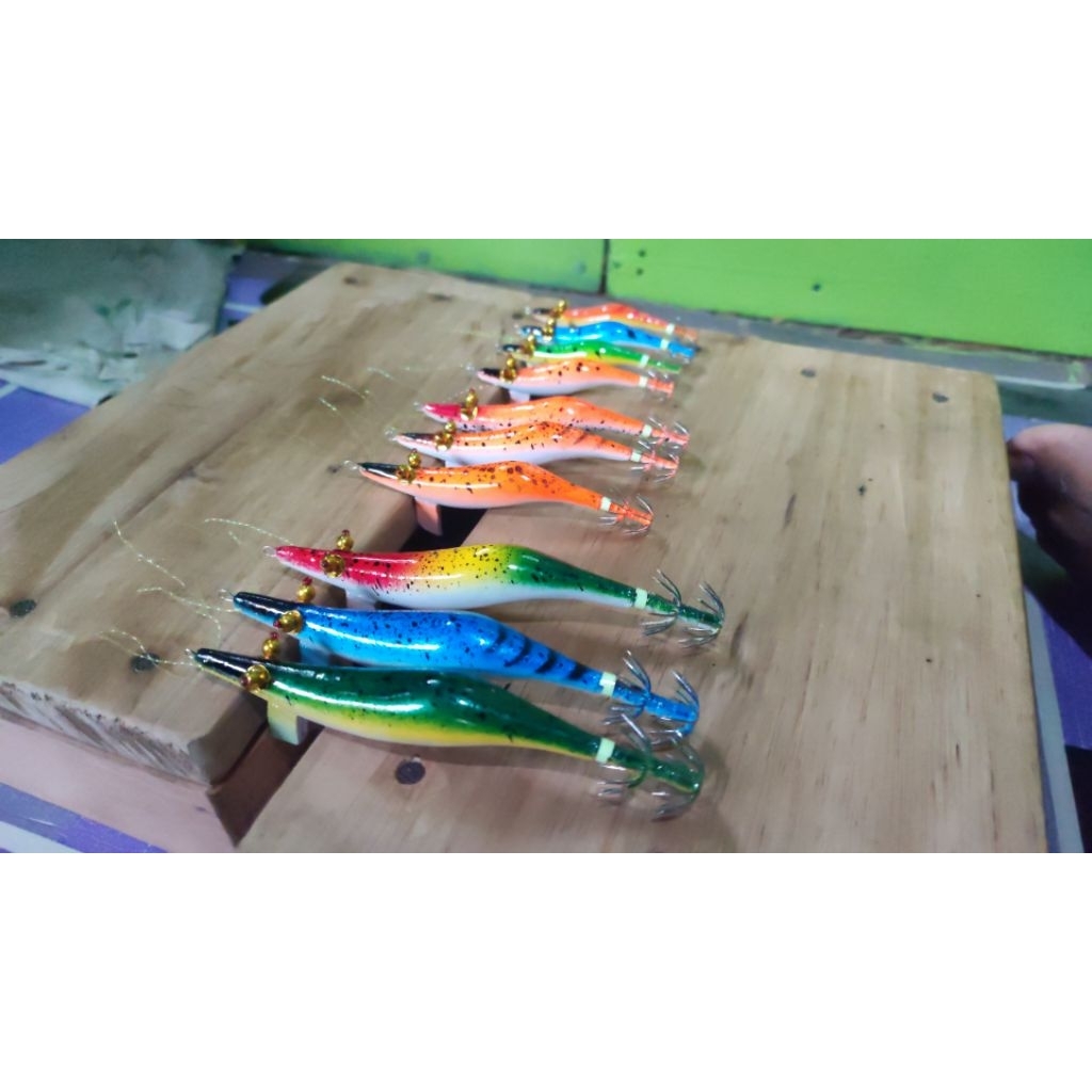 udang-udangan umpan cumi-cumi