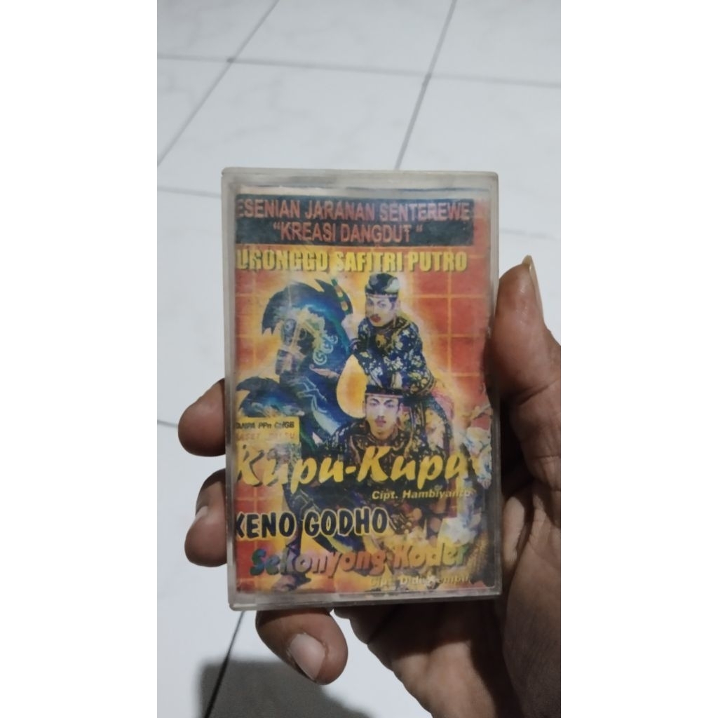Kaset pita Jaranan Safitri Putro