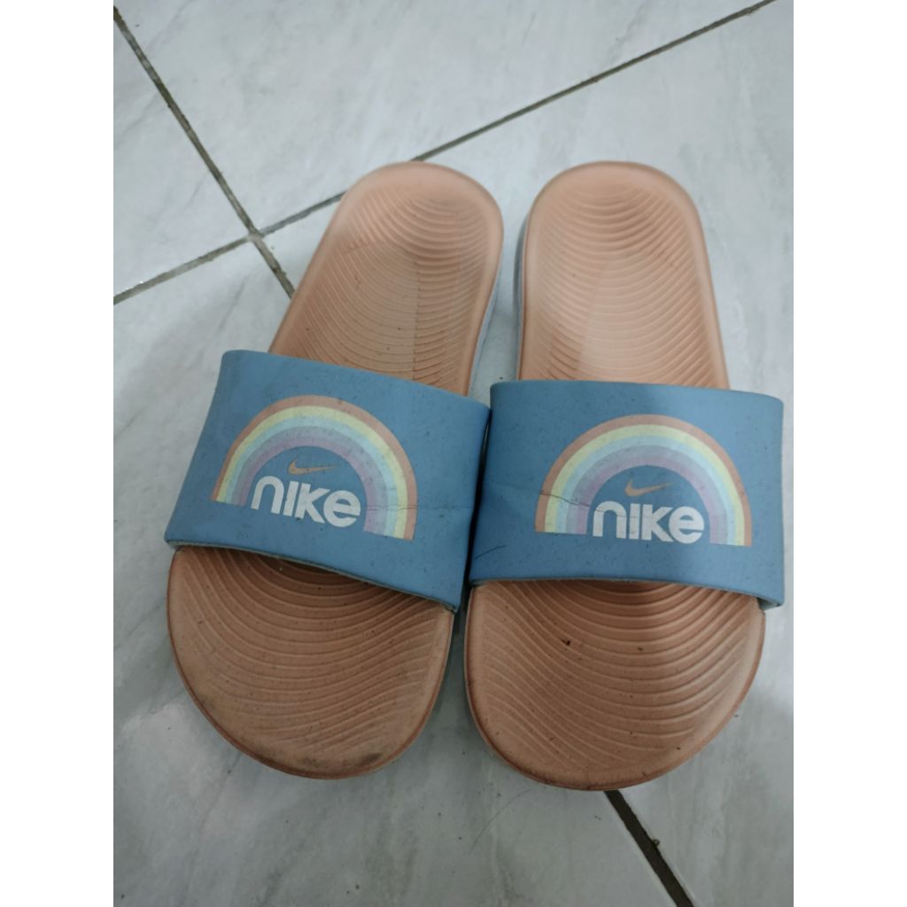 sandal nike pink used