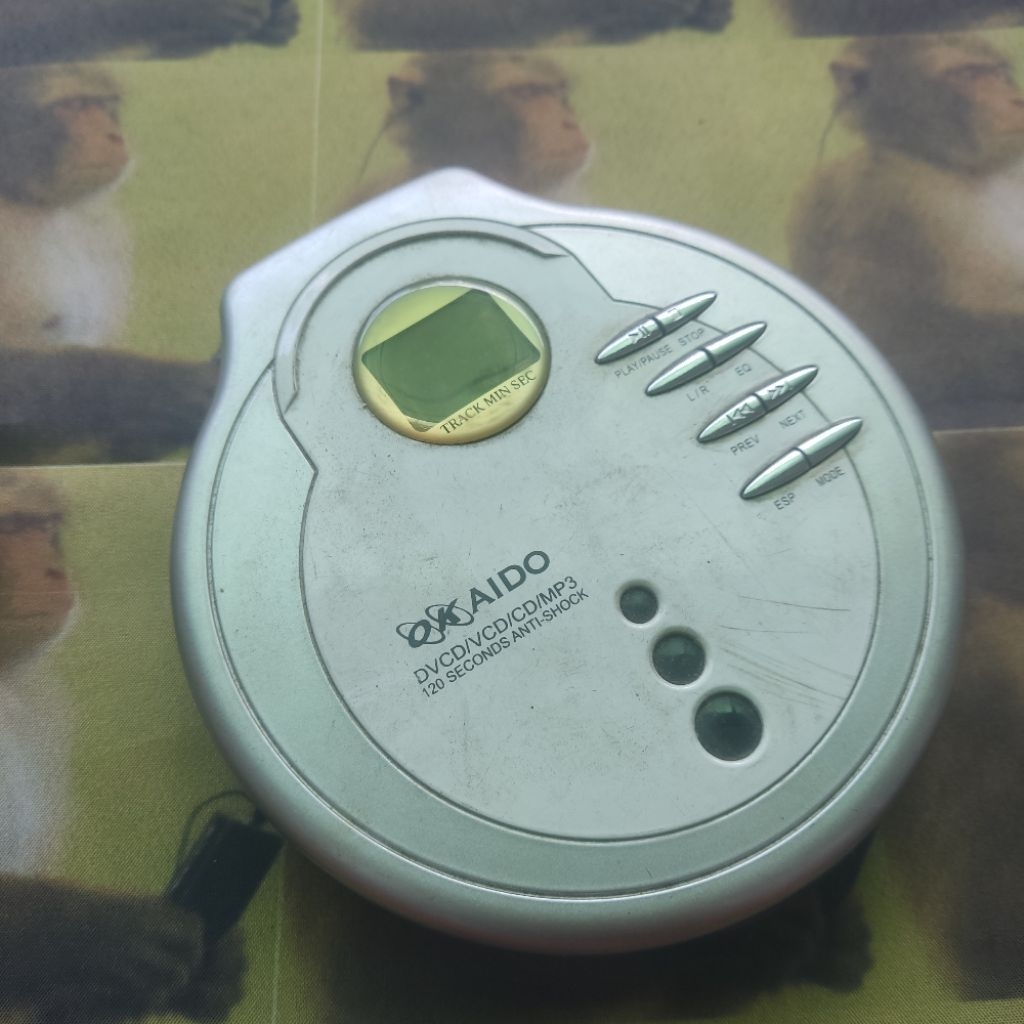 BAHAN OKAIDO discman mp3 vcd dvd cd player OK-555C bekas 2nd seken second preloved