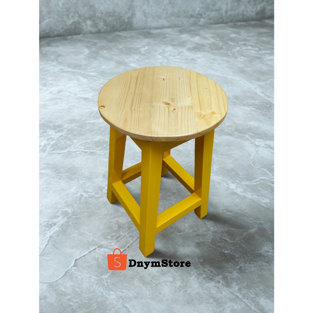 Kursi Kayu / Kursi Cafe / Kursi Makan Bulat Kaki Kuning Jati Belanda