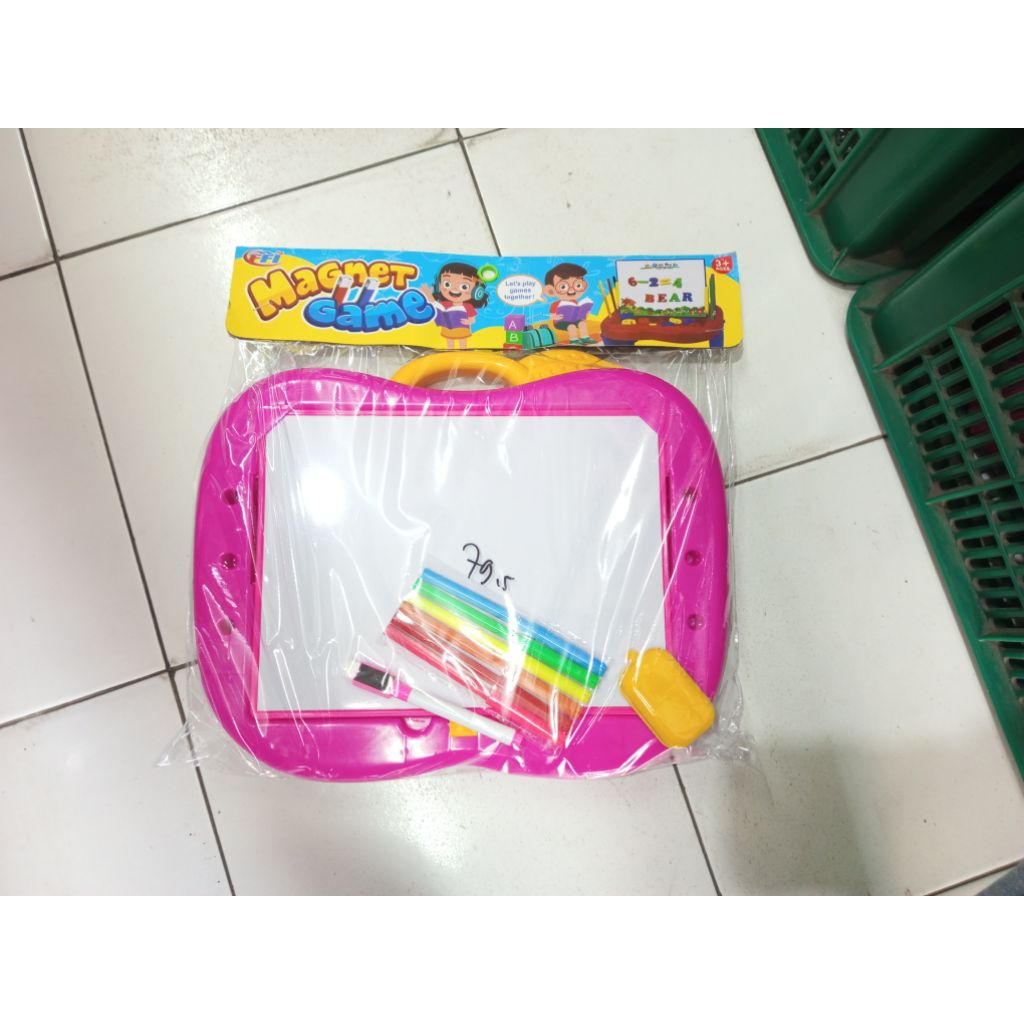 Mainan Anak Papan Tulis Magnet FU1131