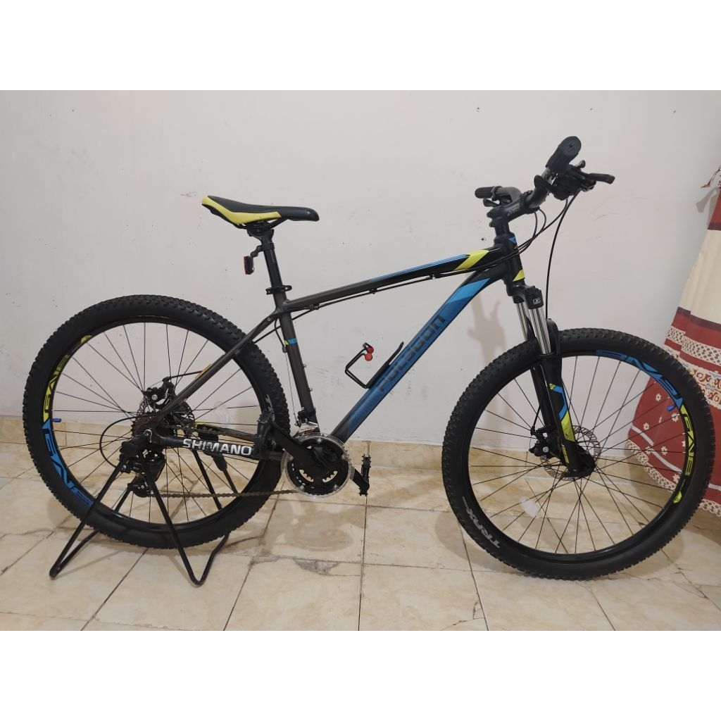 Sepeda Gunung Polygon Casecade 3 2019 ukuran ban 27,5"