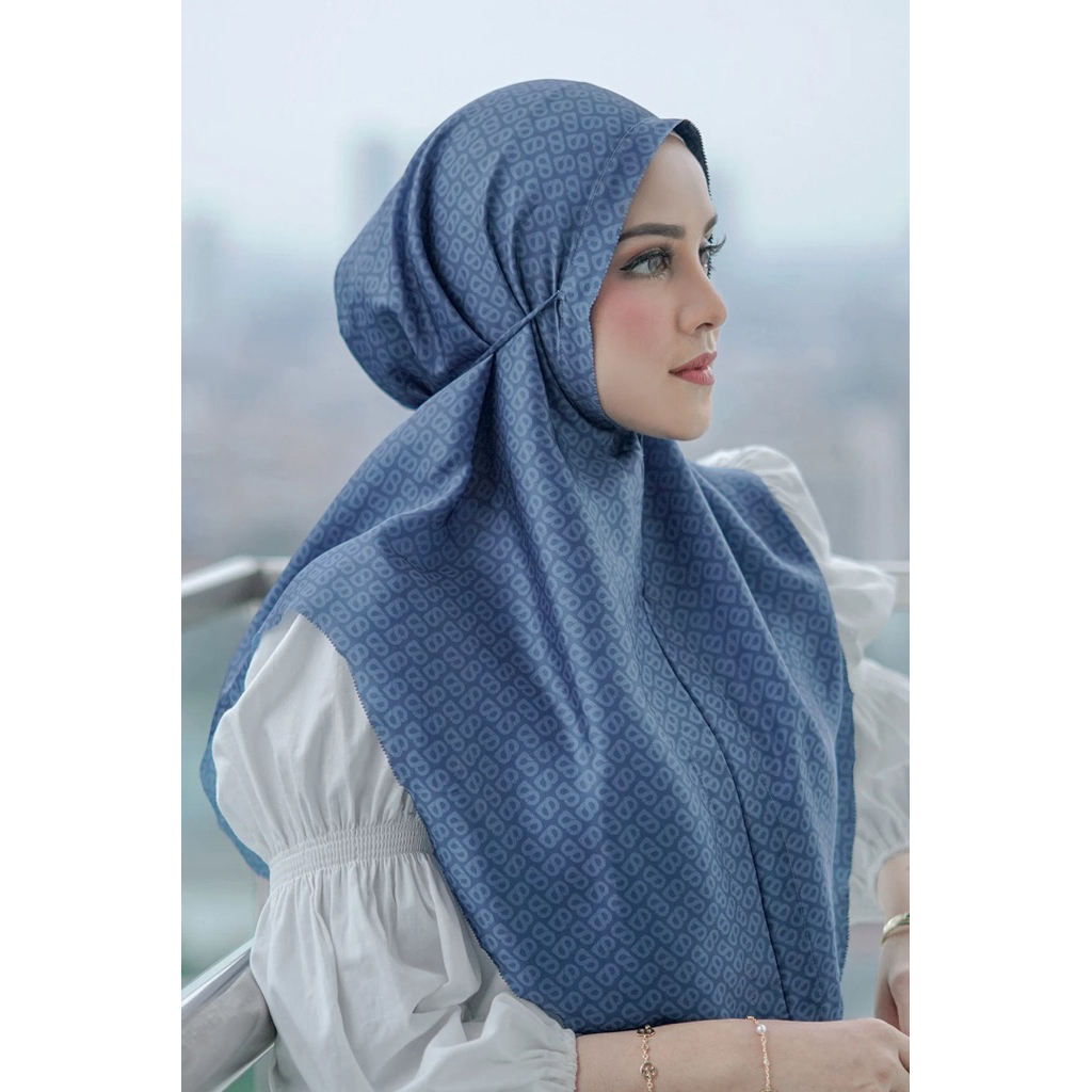 Tapis Slip On Buttonscarves - New As Is