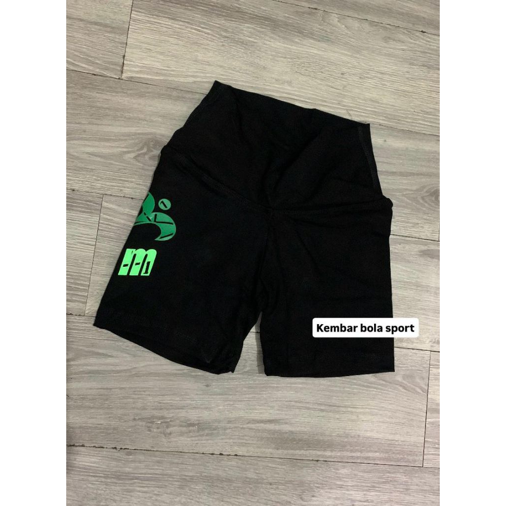 SHORTPANTS SENAM BODY IMAGE (BOIM)