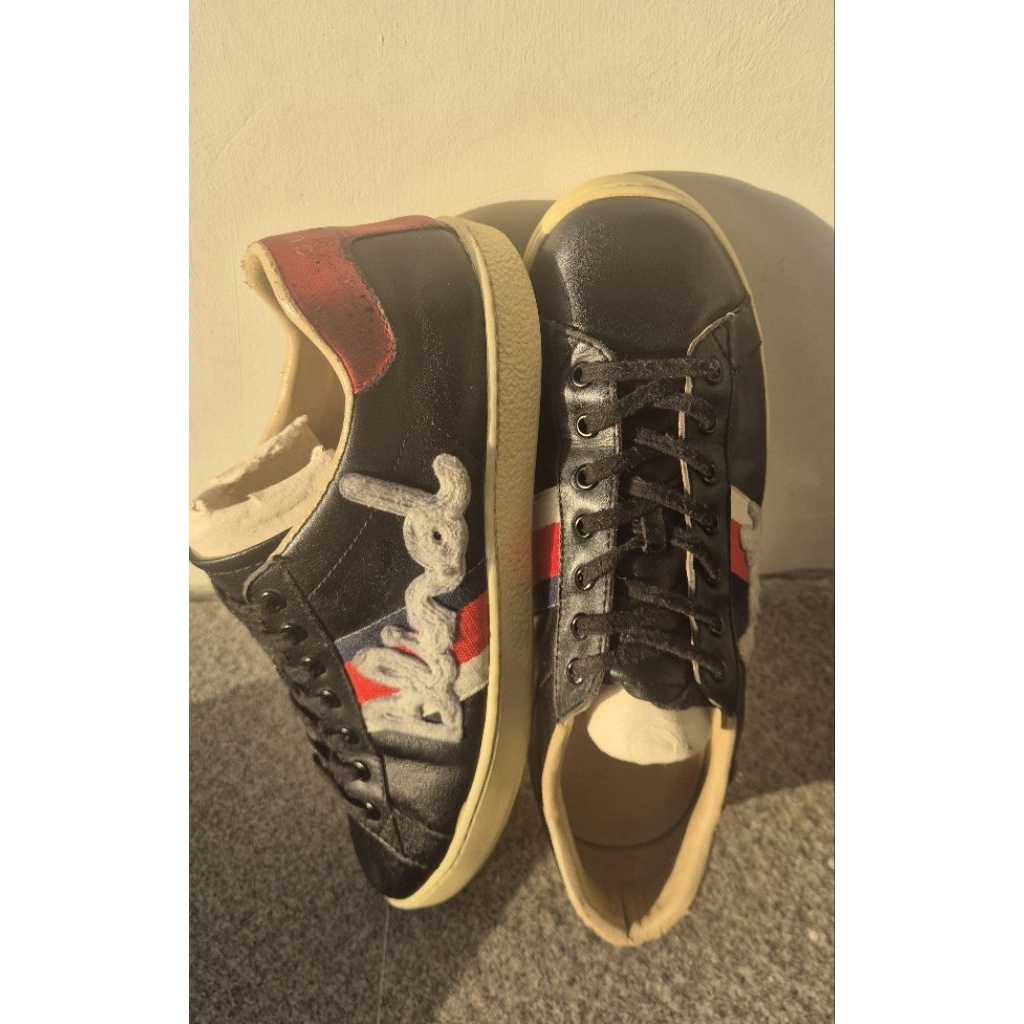 Sepatu Gucci ace blind for love