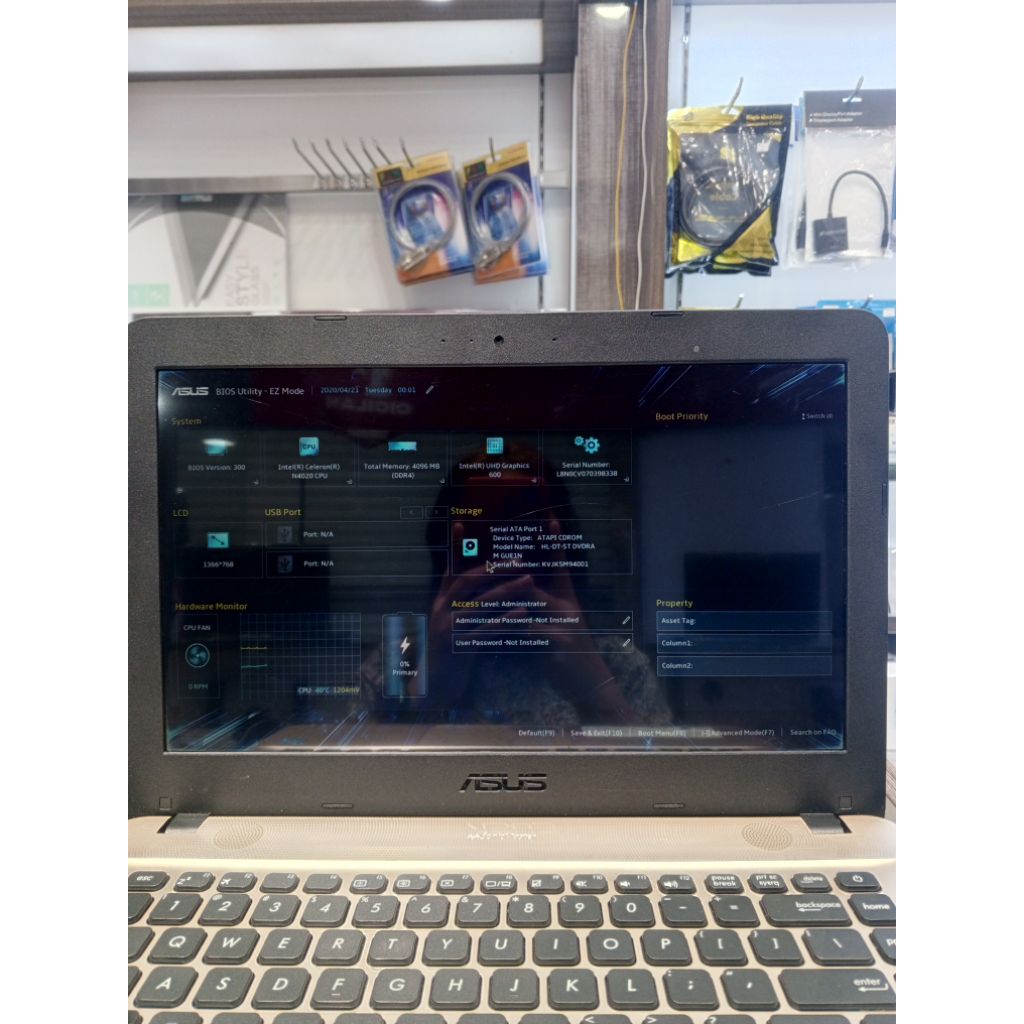 LCD bekas second laptop Asus , Acer , Lenovo,hp semua merk 14 inch