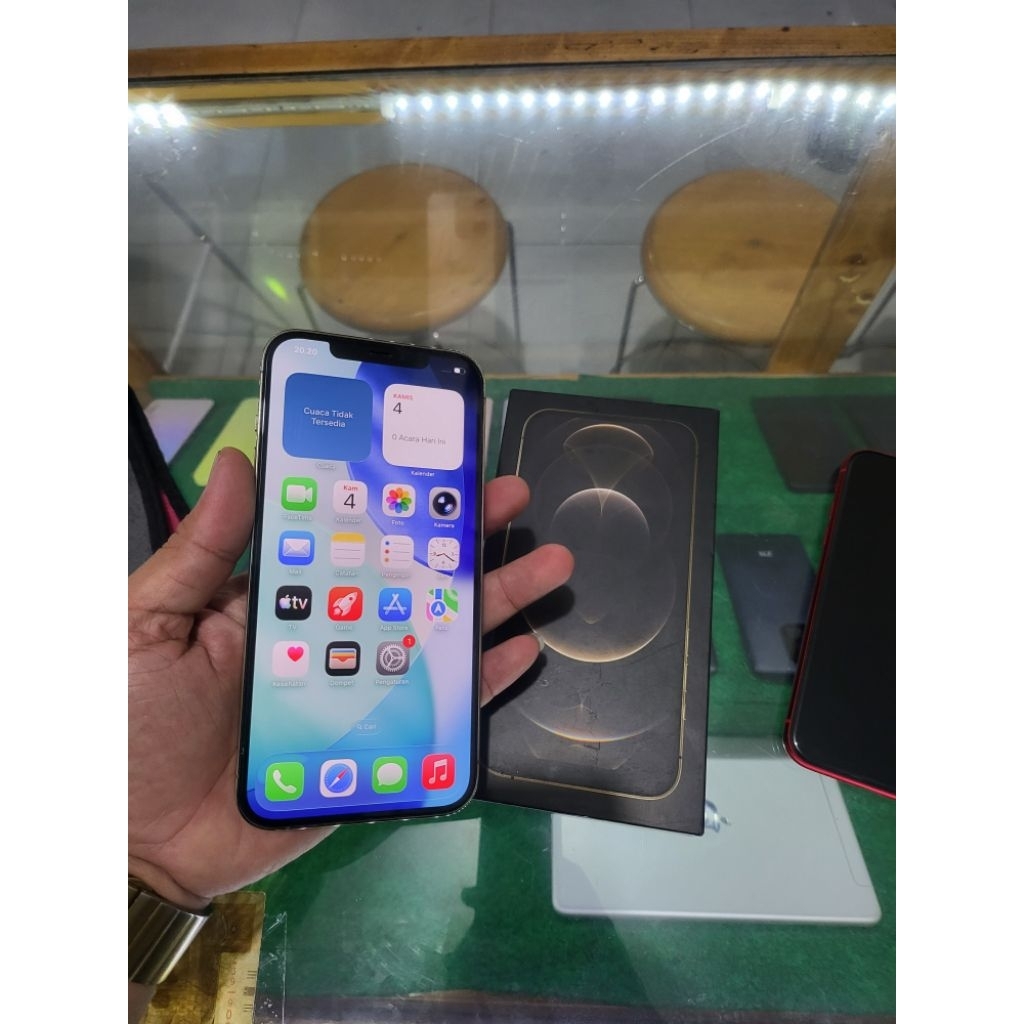 iphone 12promax 256 gold resmi bekas mulus super