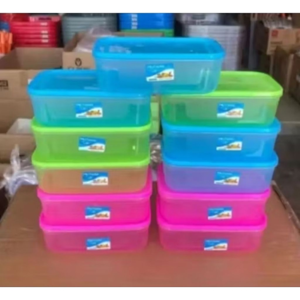 Toples Plastik warna / Kotak Makan / Food Container /Kotak Plastik/KMP. 700 ML