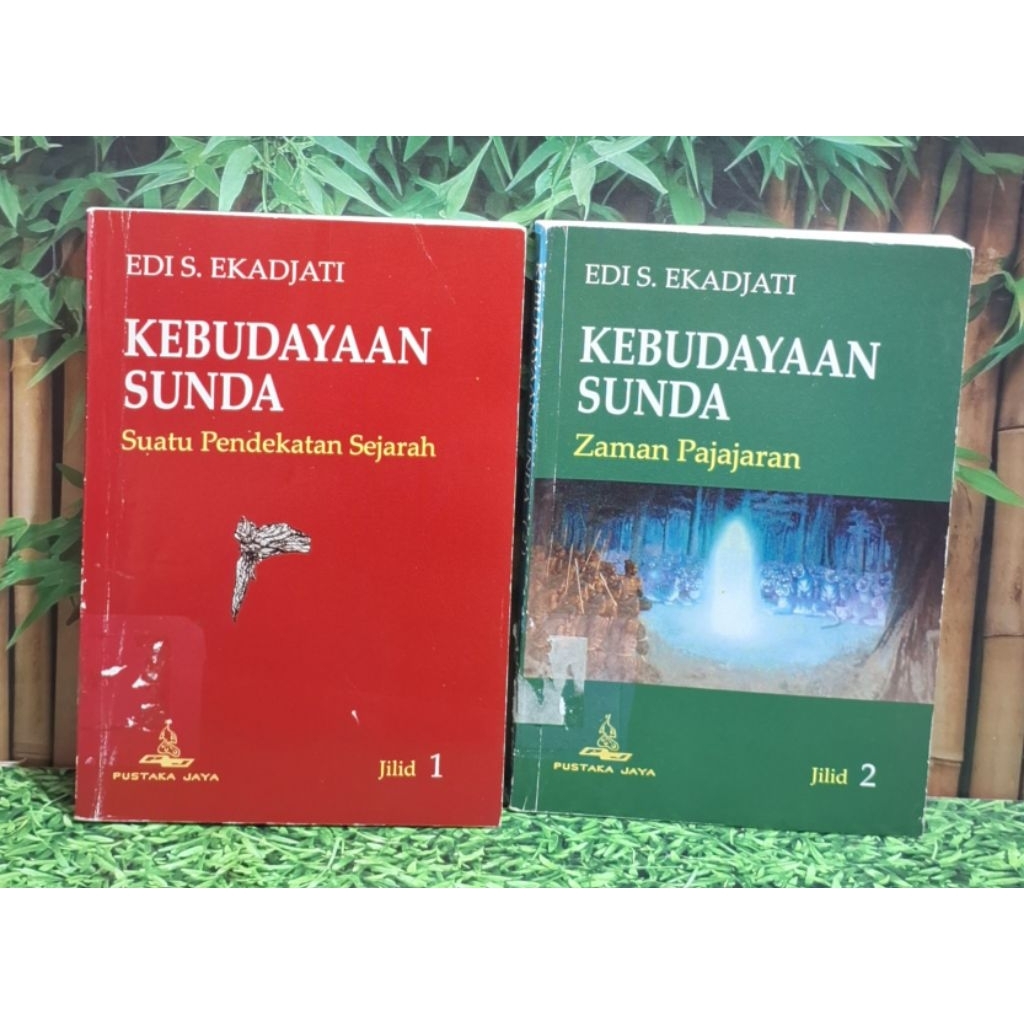 Kebudayaan Sunda - Edi S Ekadjati ( 2 Buku)