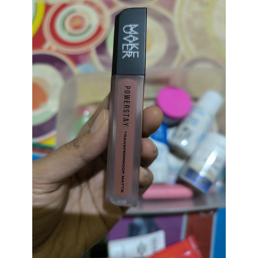 makeover powerstay transferproof matee B08