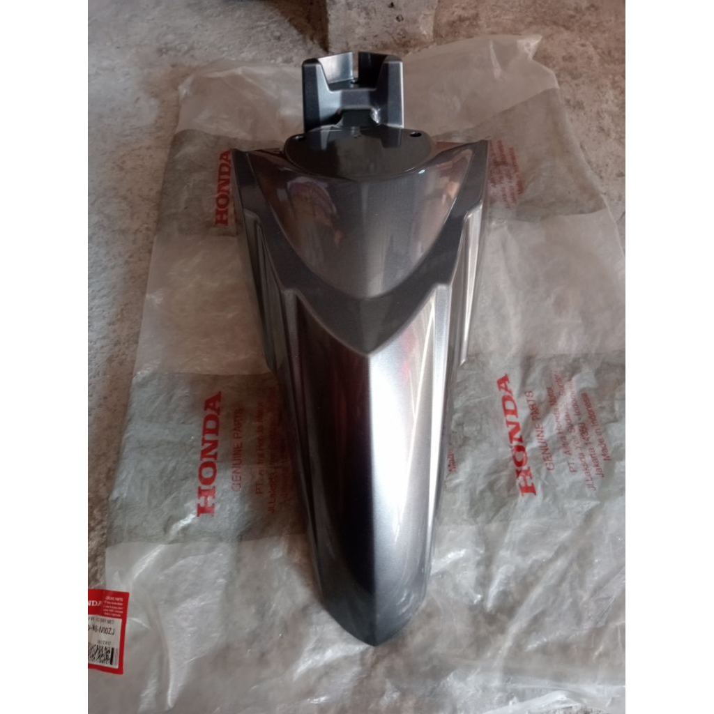 Slebor depan Vario110 esp Gray Metalic 61100-K46-N00ZJ