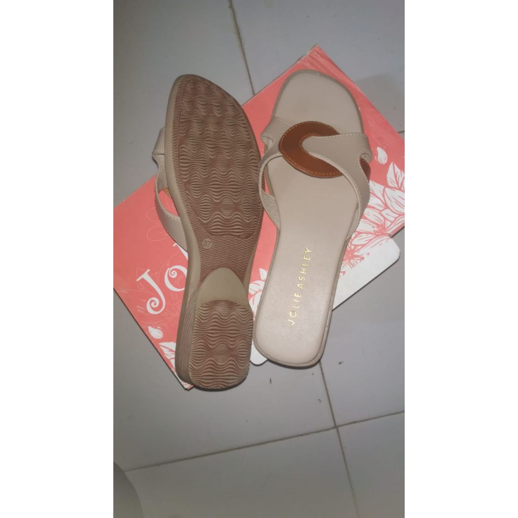 Preloved Sandal JOLIE ASHLEY