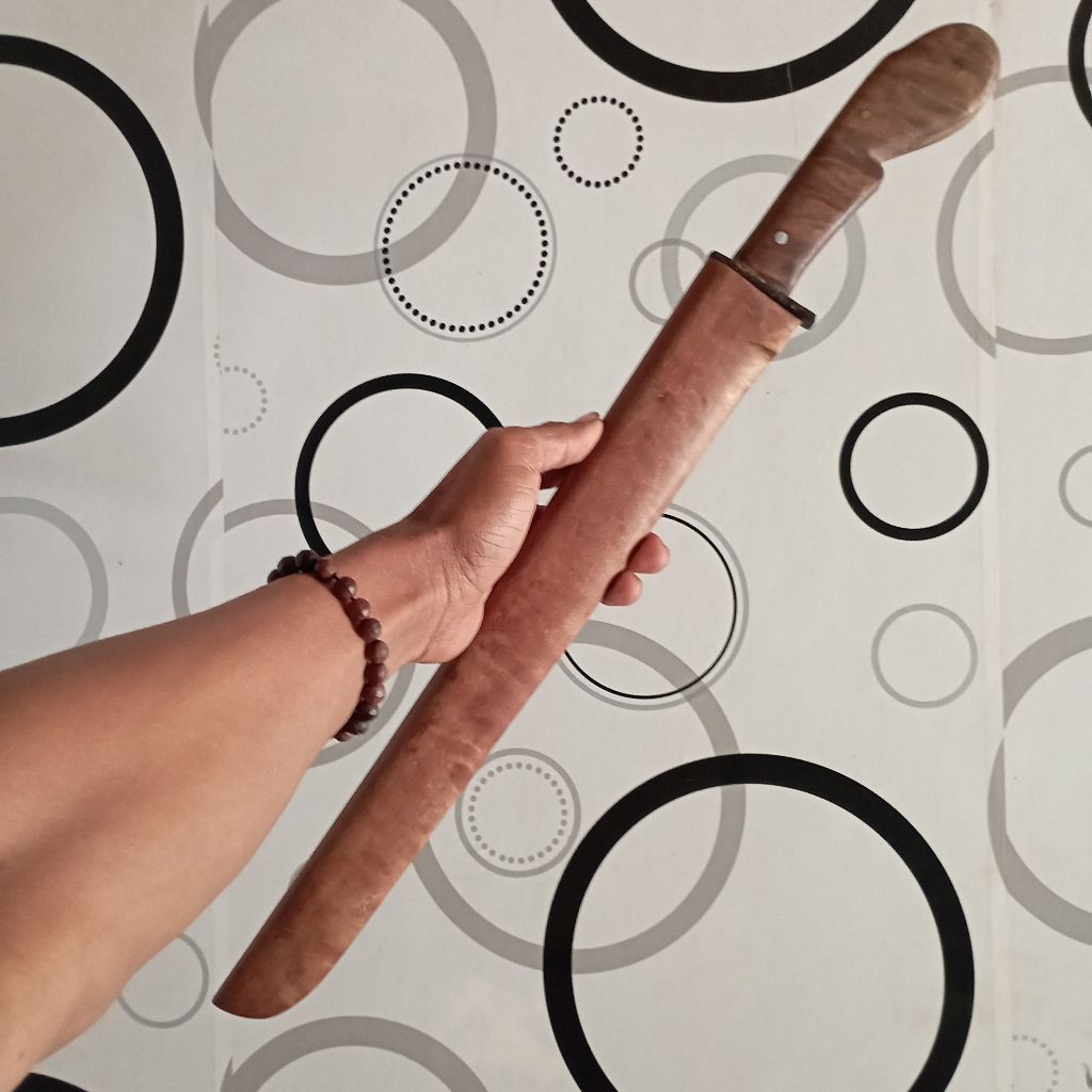 PEDANG SABET SEPUH TEMUAN DARAT