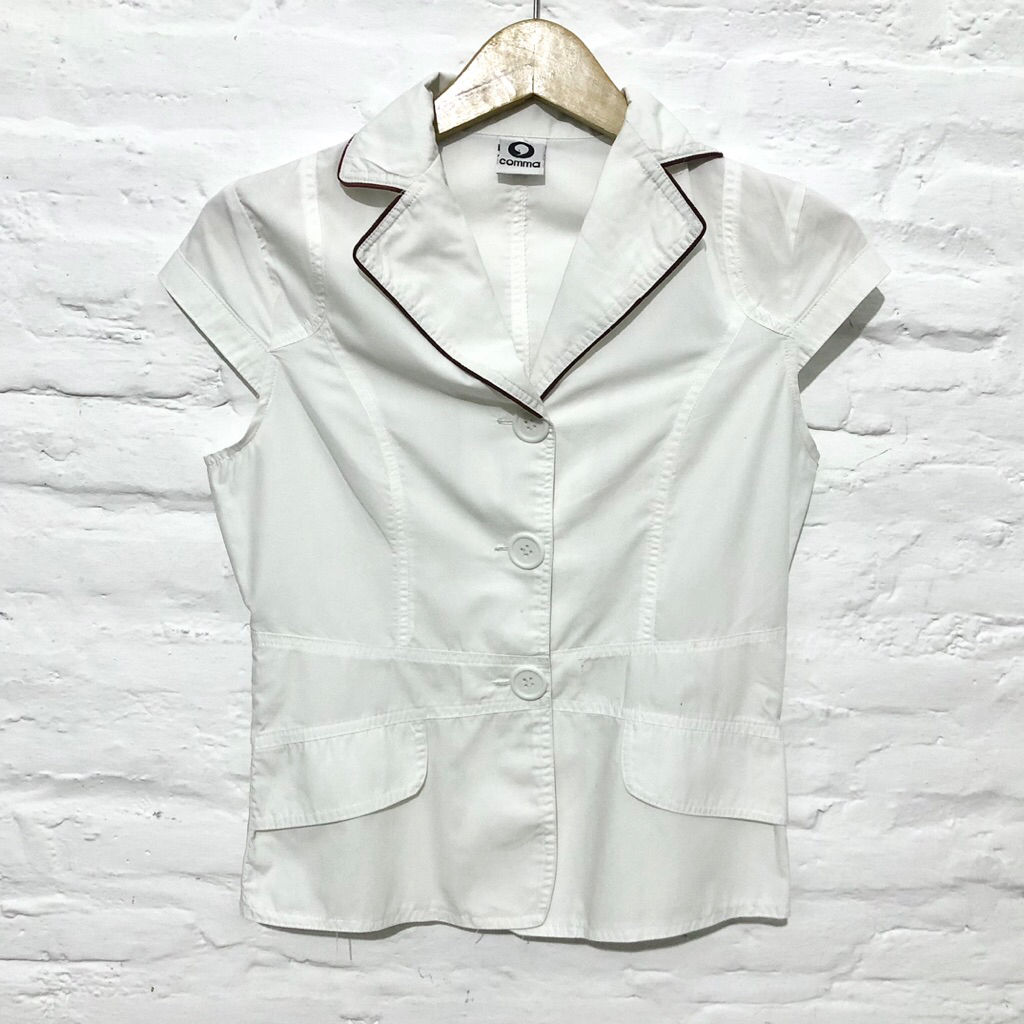 Comma Kemeja putih lengan pendek size S crop top semi blazer katun light academia sku 1584