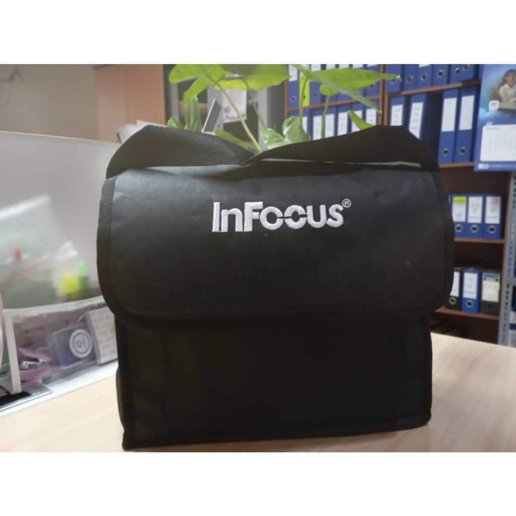 Tas Proyektor InFocus Termurah Ukuran 15x30x24cm Original