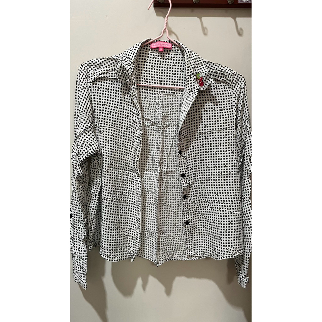 kemeja ninety degrees