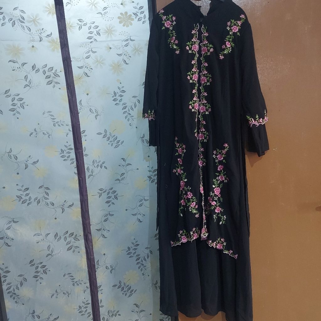 Gamis Ceruty Jumbo Malay Butup Bordir Bunga