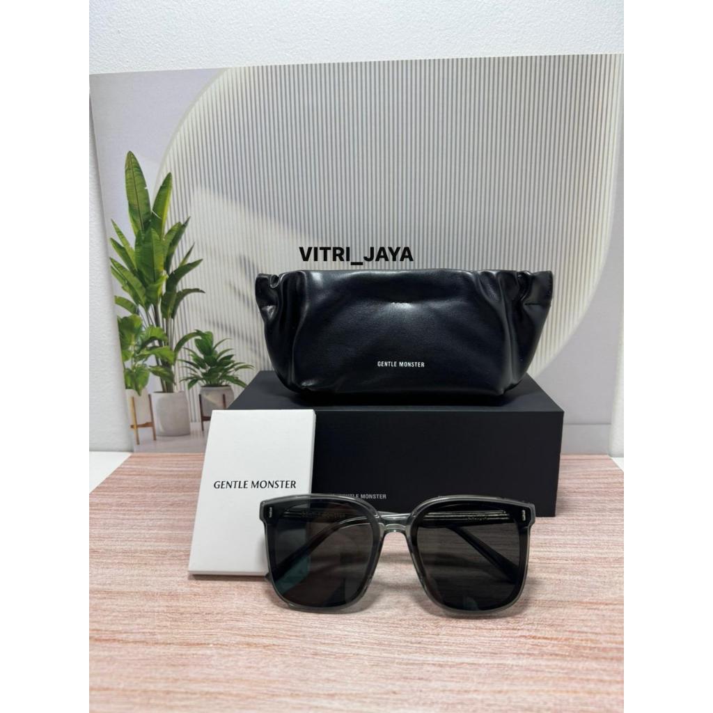 Kacamata Gentle Monster FRIDA Stylish Warna Silver Elegan Original