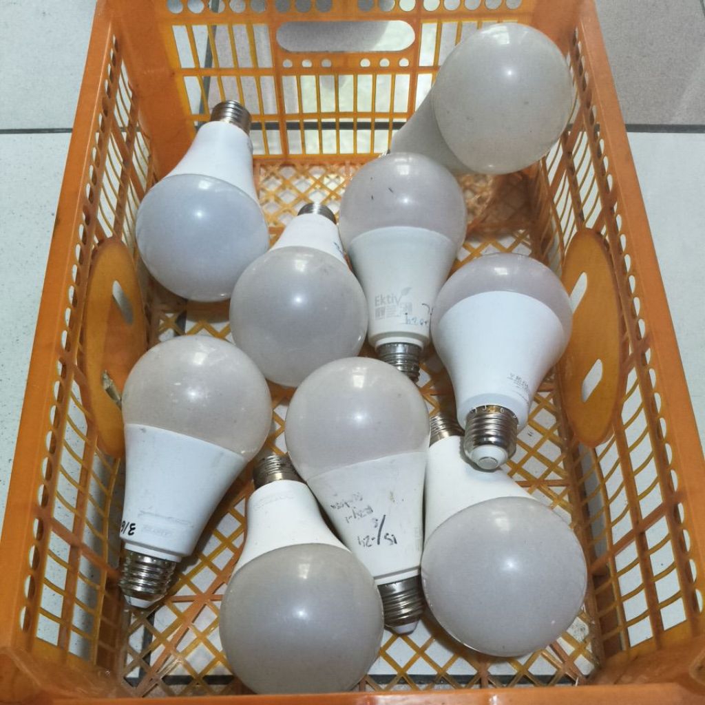 lampu led 18watt off/mati returan